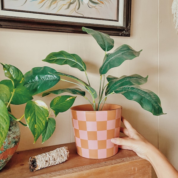 Checkerboard Pink Cabo Terracotta Pot | painted clay pot retro modern checker boho hippie indoor planter pottery