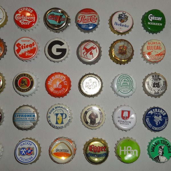 Vtg LOTx35 PEPSI & Other Bottle Caps Lids, 35 Old Collectible Soft Drink Bottle Caps Kronkorken, Greek Cyprus Turkey Fizzy Drink Bottle Caps