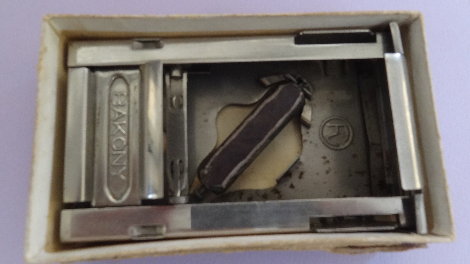 Razor Blade Sharpener With Original Box Produced in Germany 1930