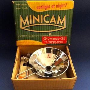 Vintage 1960's Minicam Flash Equipment in Original Box, Synchron Advanced Flashgun, For Olympus 35, ASA Bayonet Cord, Research Corp Tokyo!