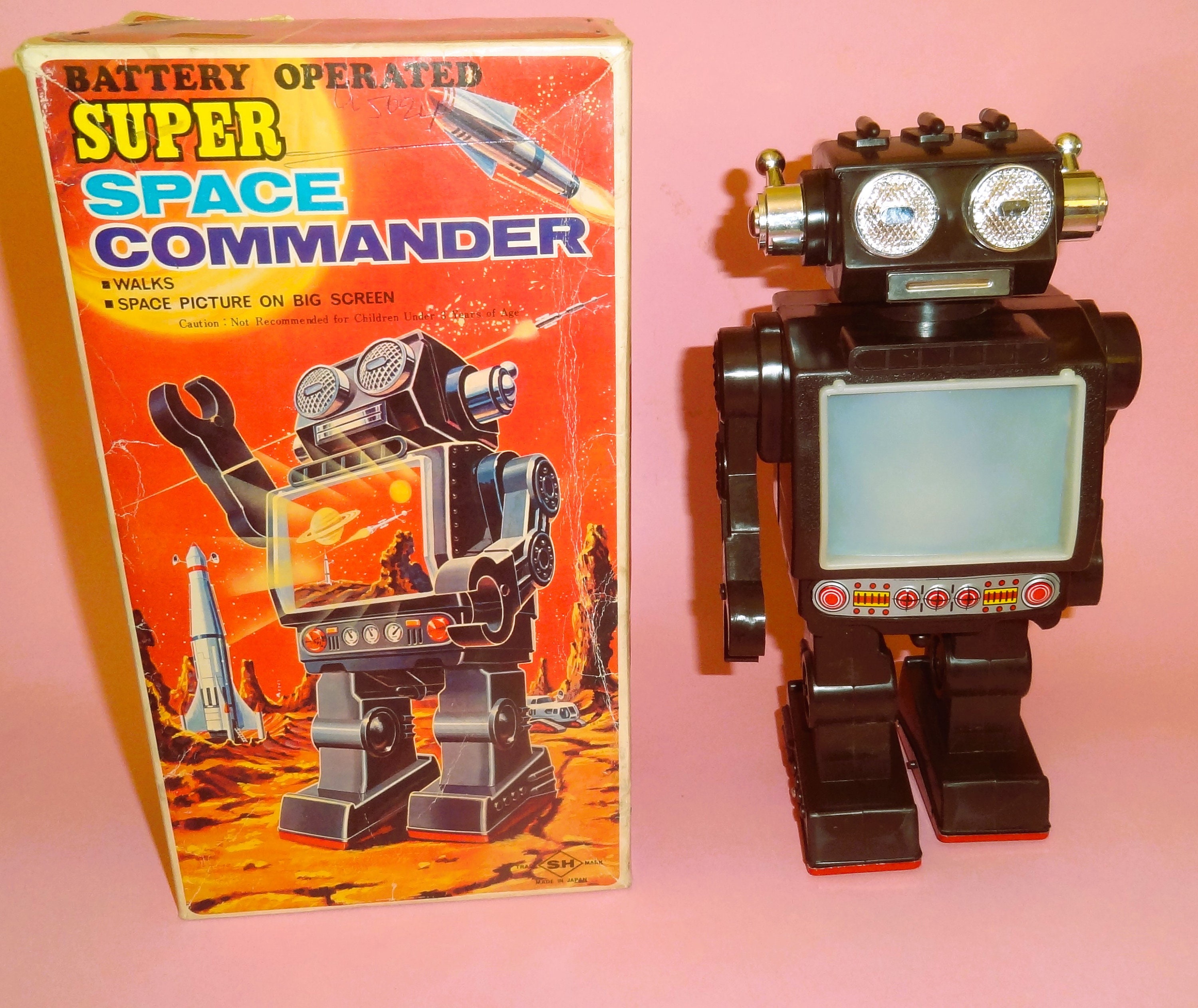 Vtg SUPER SPACE COMMANDER Robot B/O by S.H. Horikawa Japan Vtg SUPER SPACE COMMANDER Robot B/O by S.H. Horikawa Japan