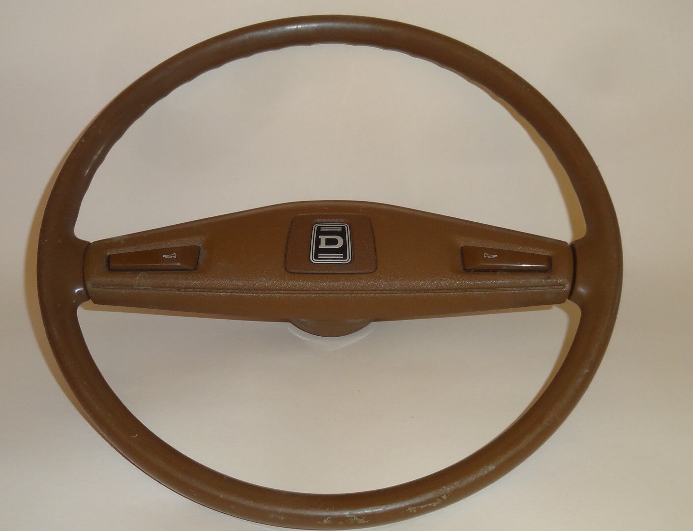 Vtg DATSUN STEERING WHEEL 1970's, Old Collectible 210 310 Vtg DATSUN STEERING WHEEL 1970's, Old Collectible 210 310