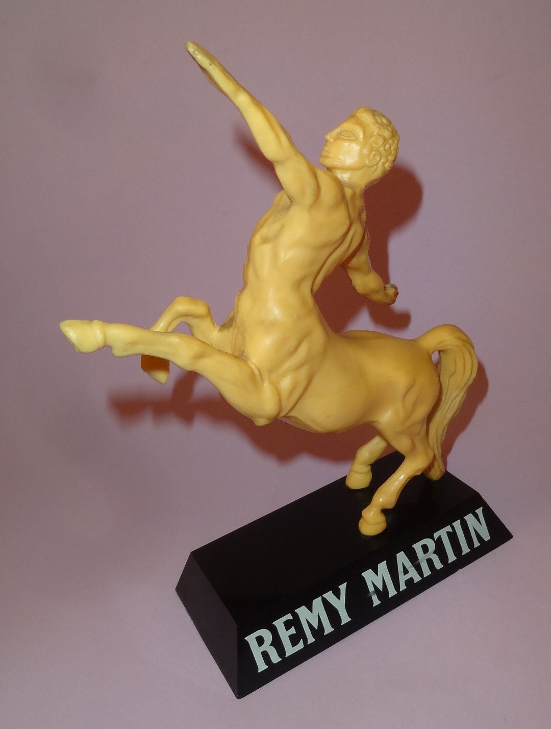 ケンタウロス像オブジェ(REMY MARTIN 販促品)