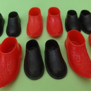 Vtg DOLL SHOES LOTx6 Pairs 1970&#39;s, Old Miniature Red Black Doll Shoes, Collectible Doll Footwear, Old Miniature Girls &Male Doll Accessories