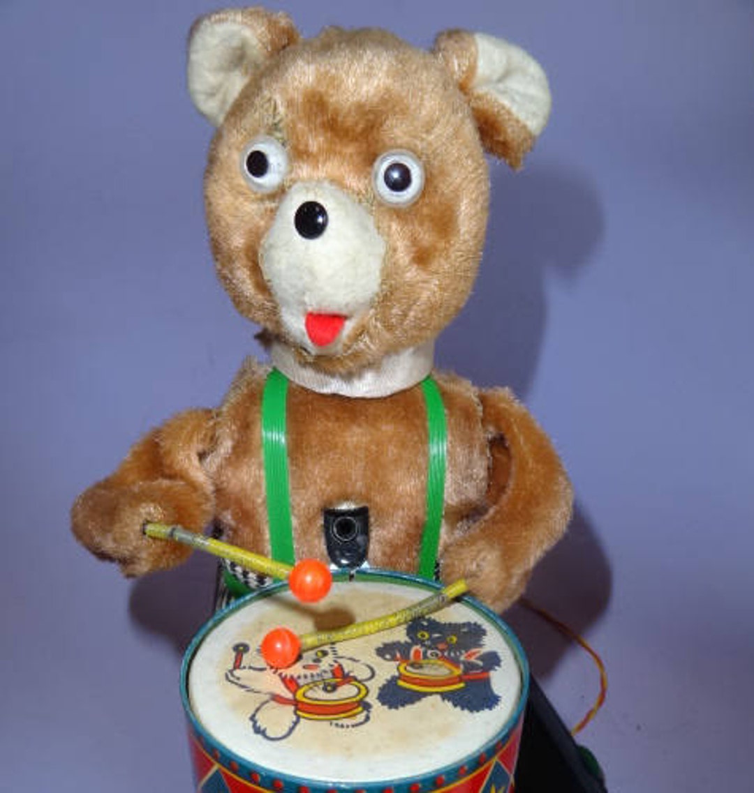 Vintage 1980s Boogie Bear, Battery Operated Dancing Bear