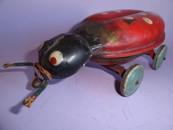 wheel bug toy