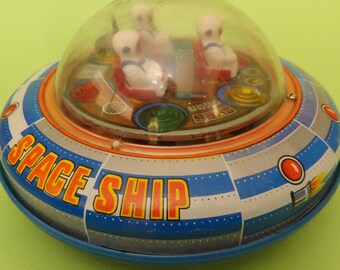 SPACE SHIP SAUCER X-52 Tin Litho Space Toy Ananias Ananiades Greece 1970's, B/O Lunar w/ 3 Astronauts Moon Expedition Spacecraft