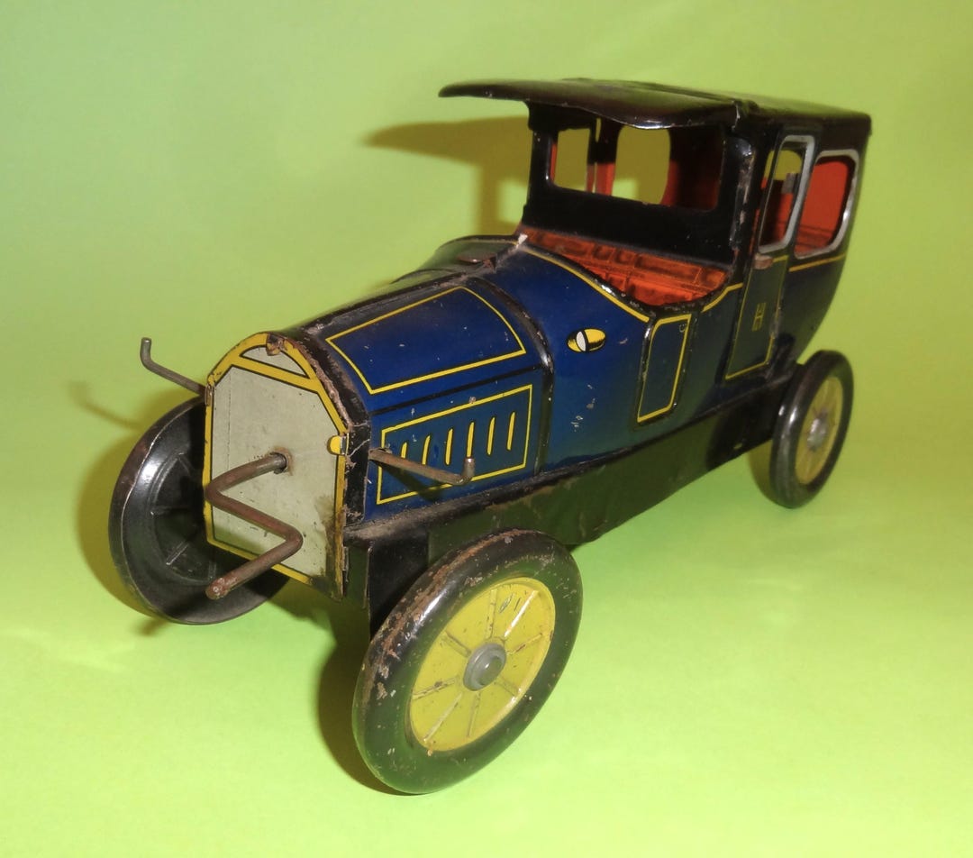 MATTHIAS HESS Antique Tin Clockwork Limousine Car Germany 1930's