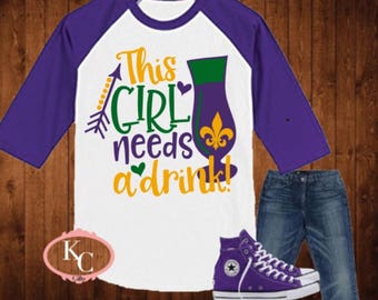 Adult Mardi Gras Shirt, Mardi Gras Raglan, Mardi Gras Shirt Women, Mardi Gras T-shirt, Custom Monogram, Beads & Bling, Fat Tuesday