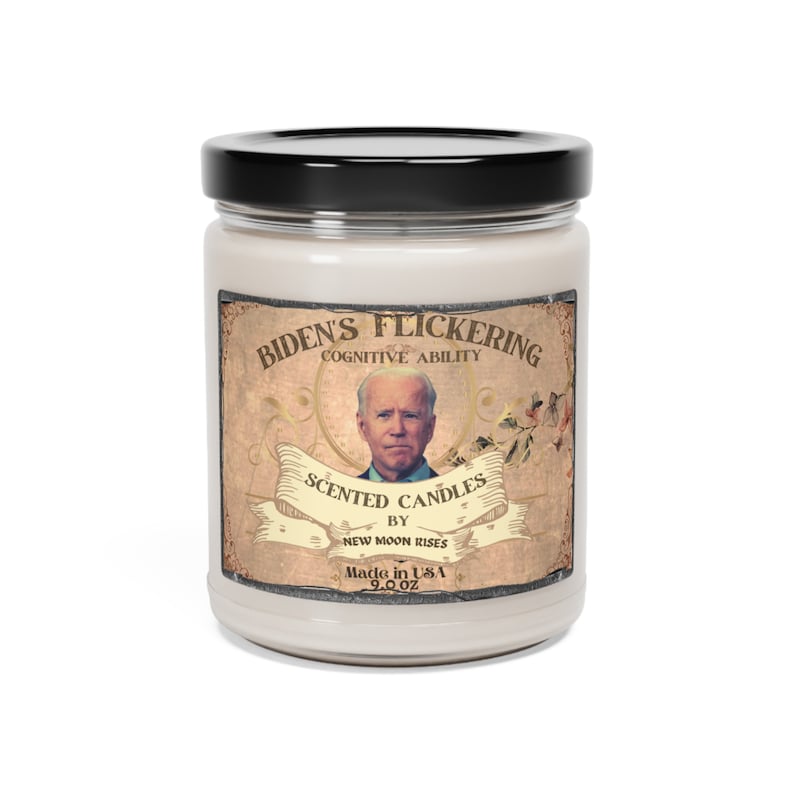Joe Biden's Flikkerende cognitieve vermogen 9 OZ Sojawas Blend geurkaars, grappige kaars, humoristische lontkaars, cadeau-idee, bestseller afbeelding 1