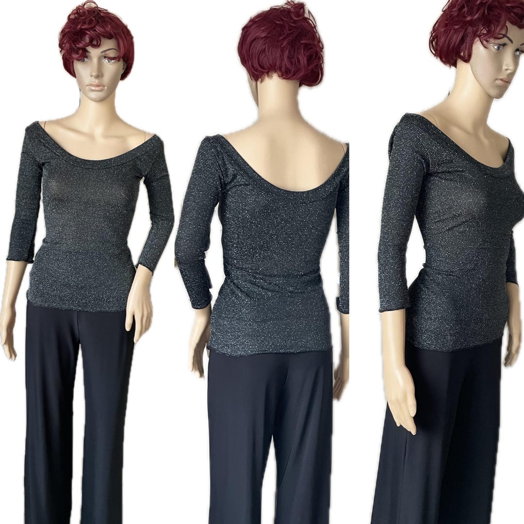 132 5. Cut Knit Knit Top