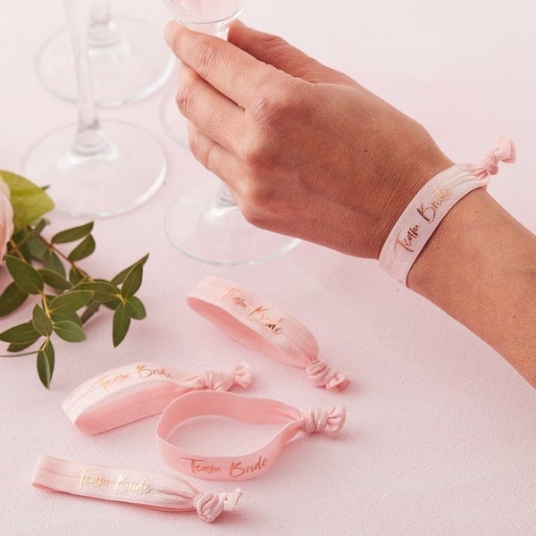 5 Team Bride Wristbands, Rose Gold and Pink Wrist Bands, Hen Party Favours, Bachelorette Party Favors, Bridal Party Props, Bridal Shower