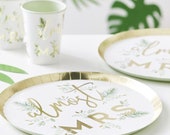 8 Gold Botanical Hen Party Plates, Almost Mrs Plates, Gold Bachelorette Party, Bridal Shower Party Paper Plates