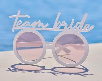 Team Bride Hen Party Sunglasses, Bridal Shower Weekend Party Glasses, Bachelorette Party, Bridal Shower, Team Bride, Photo Props