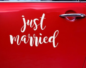 Just Married Car Sticker, Wedding Decorations, Rustic Wedding Decor, Car Stickers, White Just Married Sticker