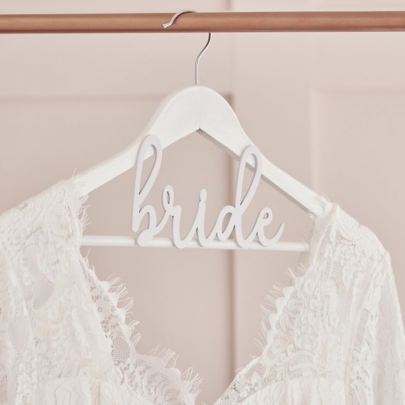 Percha de novia de madera blanca, decoraciones de boda, regalos de novia,  perchas de vestido de novia -  España
