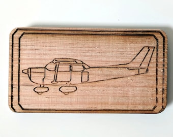 Cessna C172 airplane fridge magnet, laser engraved and laser cut from solid Tasmanian Oak wood, 100% Australian hand made.