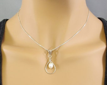 Teardrop Pearl Pendant Necklace Sterling Silver, Dainty White Freshwater Pearl Jewelry, Mother of the Bride Wedding Necklace Bridesmaid Gift