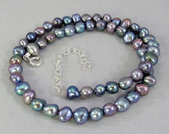 Peacock Colored Fresh Water Pearl Necklace with Sterling Silver Clasp Item K # 372