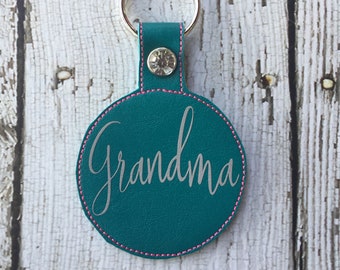 Personalized Grandma Keychain, Grandma Personalized Keychain, Keychain Personalized Keychain, Grandma Personalized Ideas, Birthday Gift