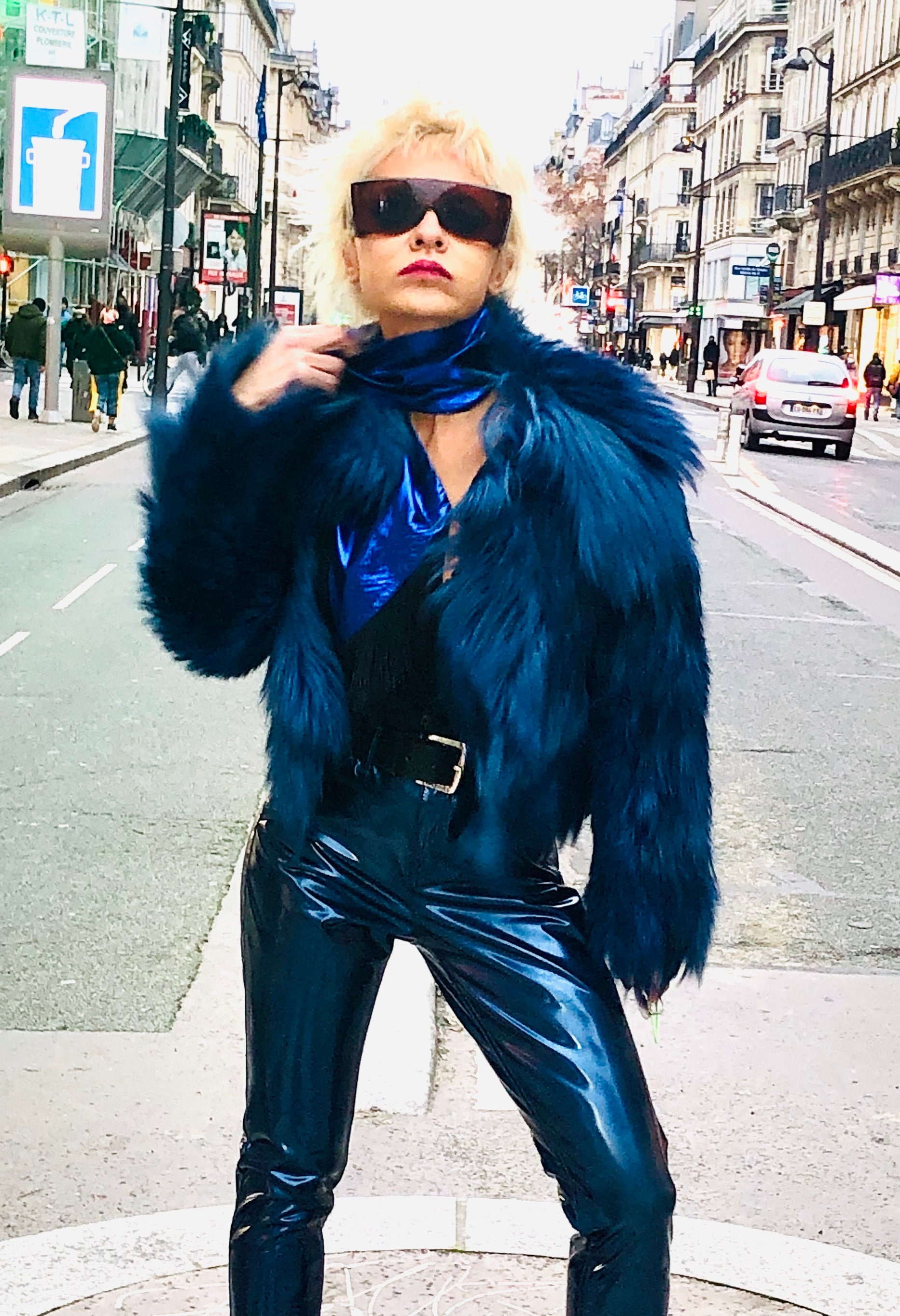 Sciarpa Con Cappuccio Blu - Donna - Abbigliamento - Di Mrs. Poppy | Su - Foto 4