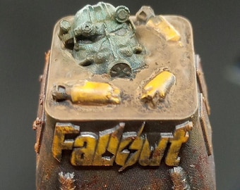 Fallout Power Armor Artisan Keycap | T-45 Helmet Resin Diorama | Handmade Keycap | Mechanical Keyboard Gaming Gift | Cherry MX