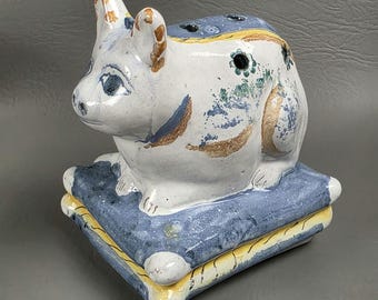 Portuguese Ceramic Cat Flower Frog Arrangement Organizer Made in Portugal