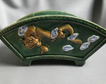 Beautiful Green Japanese 3 Toed Dragon Garden Planter
