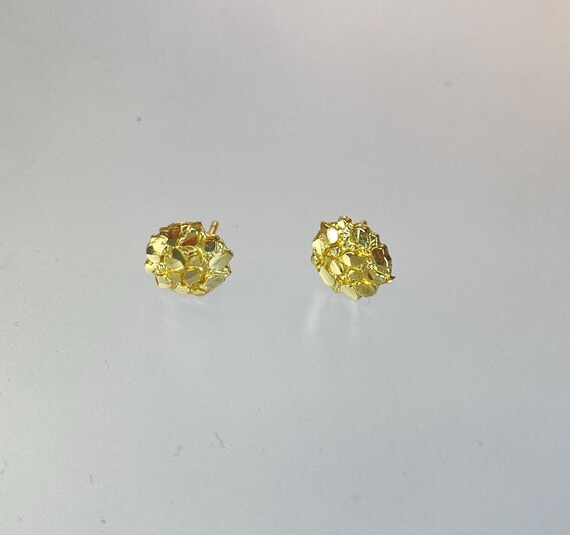 10K Yellow Gold Nugget Texture Button Style Women… - image 7