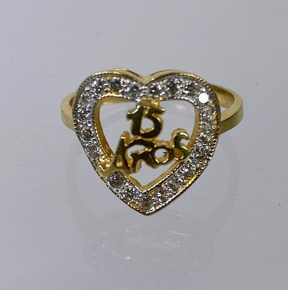 10K gold ring with blue heart shaped stone, size 6.75 (LIND) 10K gold ring with blue heart shaped stone, size 6.75 (LIND)