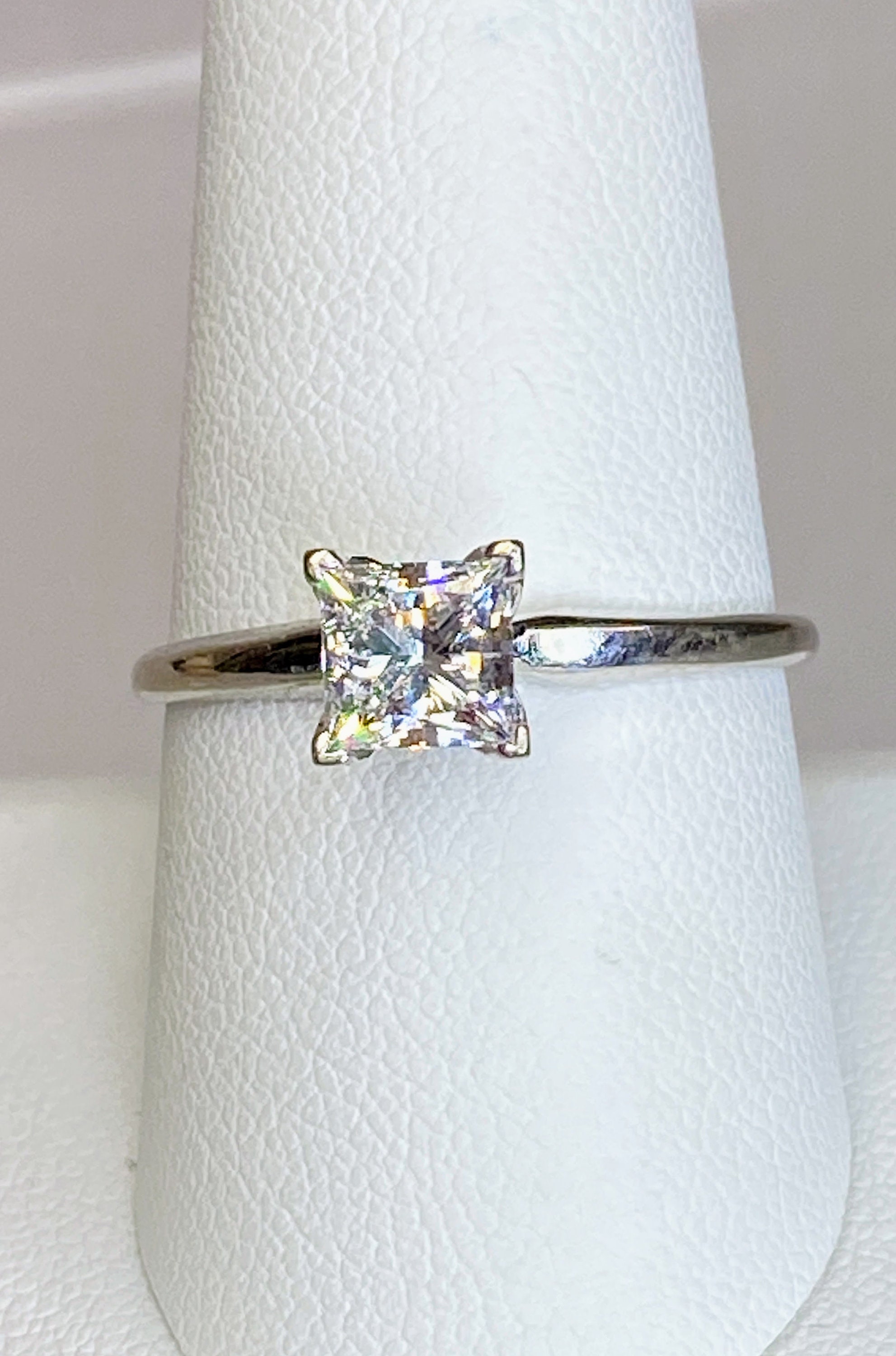 14K Gold Princess Cut 3/4 Carat Created Diamond Solitaire Engagement Ring 9.5