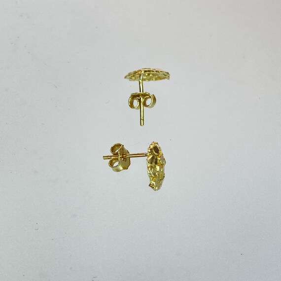 10K Yellow Gold Nugget Texture Button Style Women… - image 4