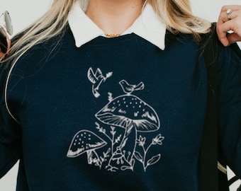 Geborduurde Cottagecore Mushroom Sweatshirt, Geborduurde Cottagecore, Geborduurde Paddenstoel, Vintage Paddenstoel, Geborduurde Wilde bloem