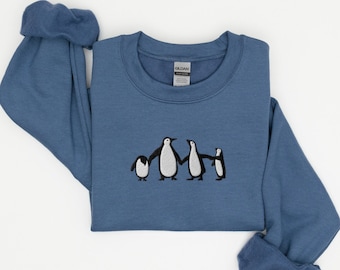 Felpa con pinguini ricamati, girocollo pinguino ricamato, camicia pinguino, regalo per l'amante dei pinguini, camicia pinguino ricamata, pinguini