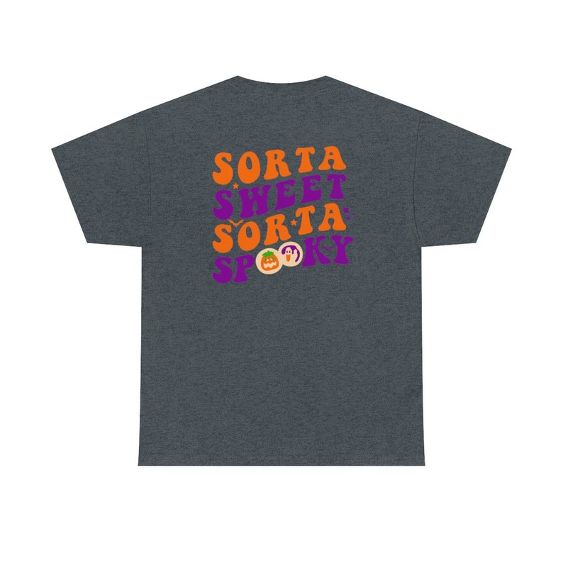 Camisa de biscoito de Halloween, Sorta Spooky Sorta Sweet, Preppy Halloween, Y2K Halloween, Sorority Halloween, Nostalgia, Halloween Back Design imagem 4