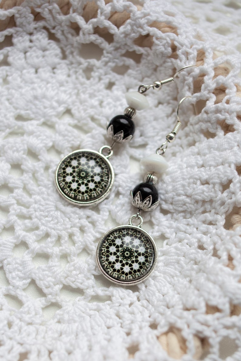 Mandala cabochon earrings black white silver