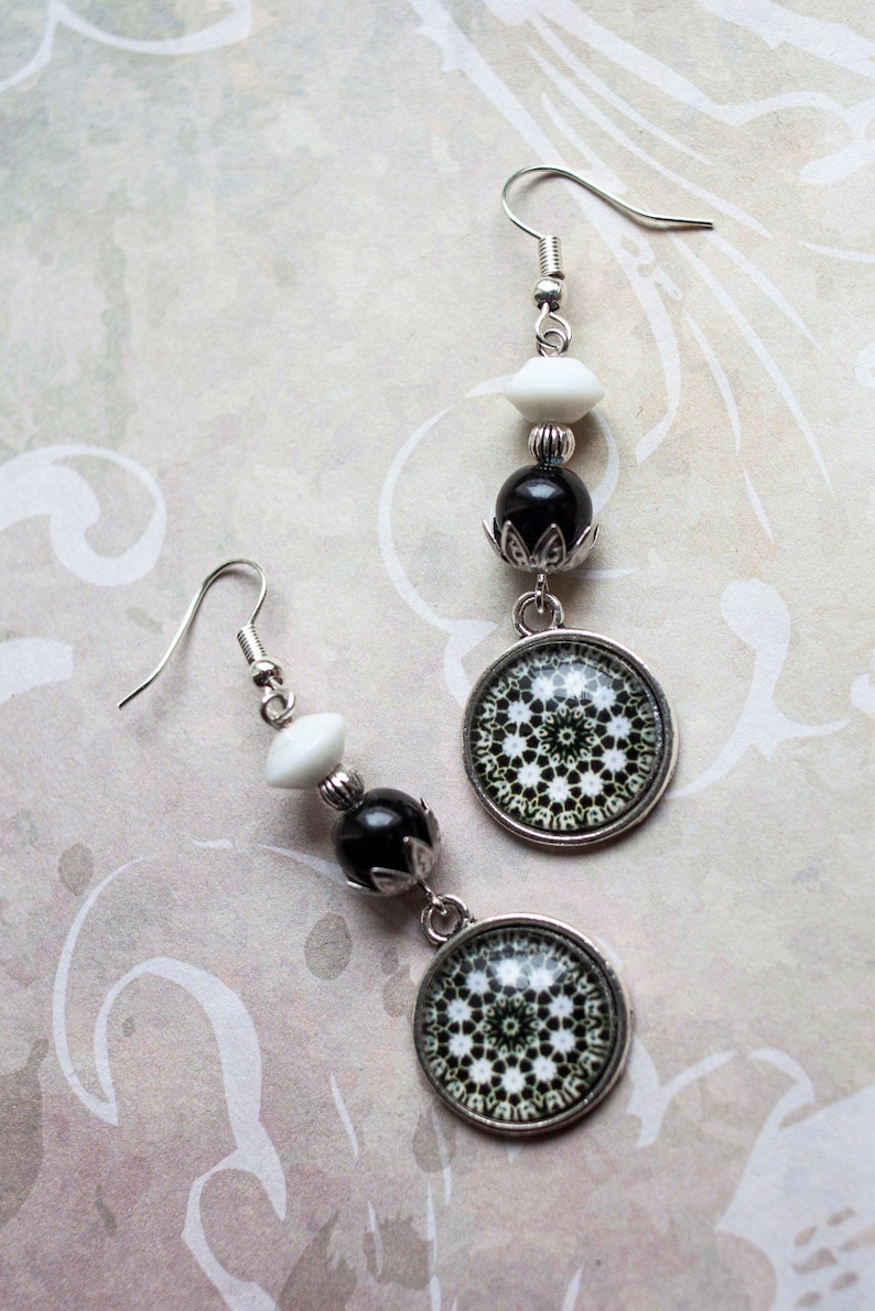 Mandala cabochon earrings black white silver