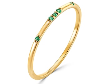 Emerald 5-Stone Ring