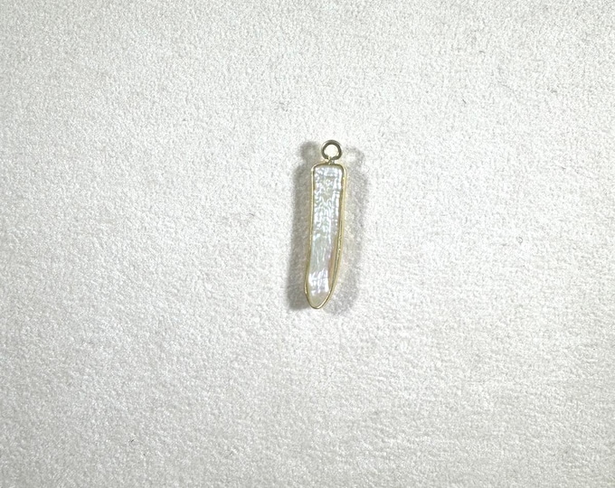 Freshwater Pearl Gold Bezel Elongated Shape Size 10x25mm