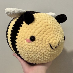 Handmade Jumbo Bee Plushie (Crochet Bee XL)