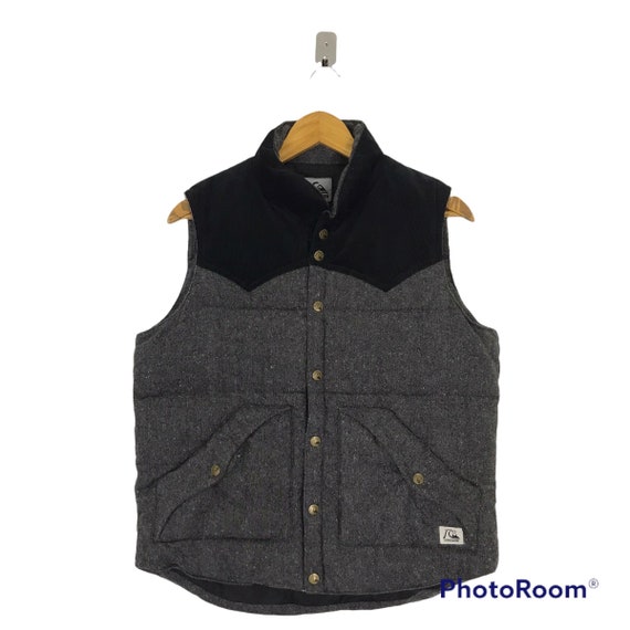 Vintage Quiksilver Puffer Wool vests surf brand