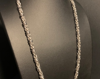 Stainless Steel Rolled Byzantine Chainmail Necklace