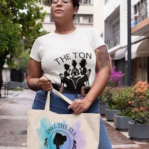 Spilling the Tea Large Tote,Bridgerton Show,Lady Whistledown,Oversized Bag,Romance Novel Fan,TV Series Gift,Romance Book Fan,Bridgerton Gift