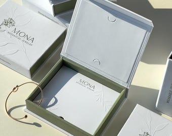 50pcs Personalized Magnetic Photo Card Box | Rigid Luxury White Olive Green Jewelry Set Box with Logo | Guest Gift Packaging Box for Wadding