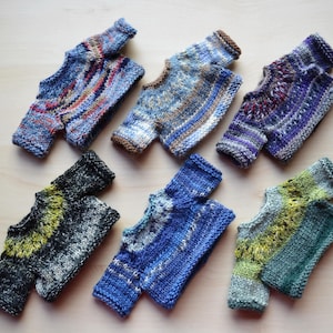 Suéter de punto abigarrado para peluches o muñecas de 9 a 12 pulgadas