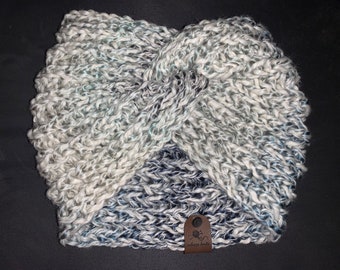 Knitted Twist Headband - 50 Shades of Blue