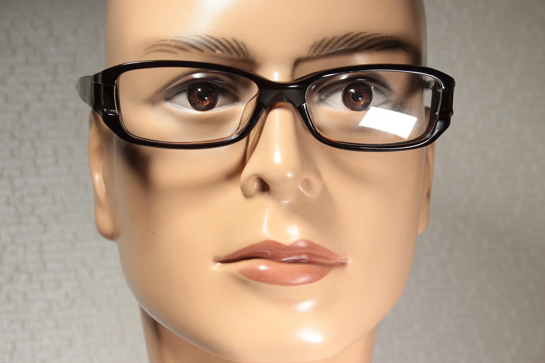 Wide IYOKO INYAKE Model IY257 Early 2000's Sleek Style Rectangular
