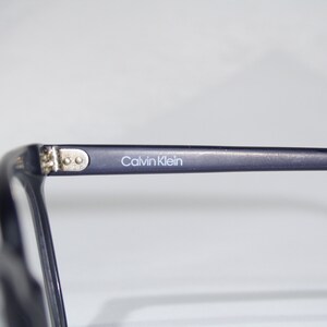 Début CALVIN KLEIN modèle CK 15 vintage des années 1980 des années 80 en plastique bleu foncé mat taille oversize moyenne grande monture de lunettes lunettes de vue image 9
