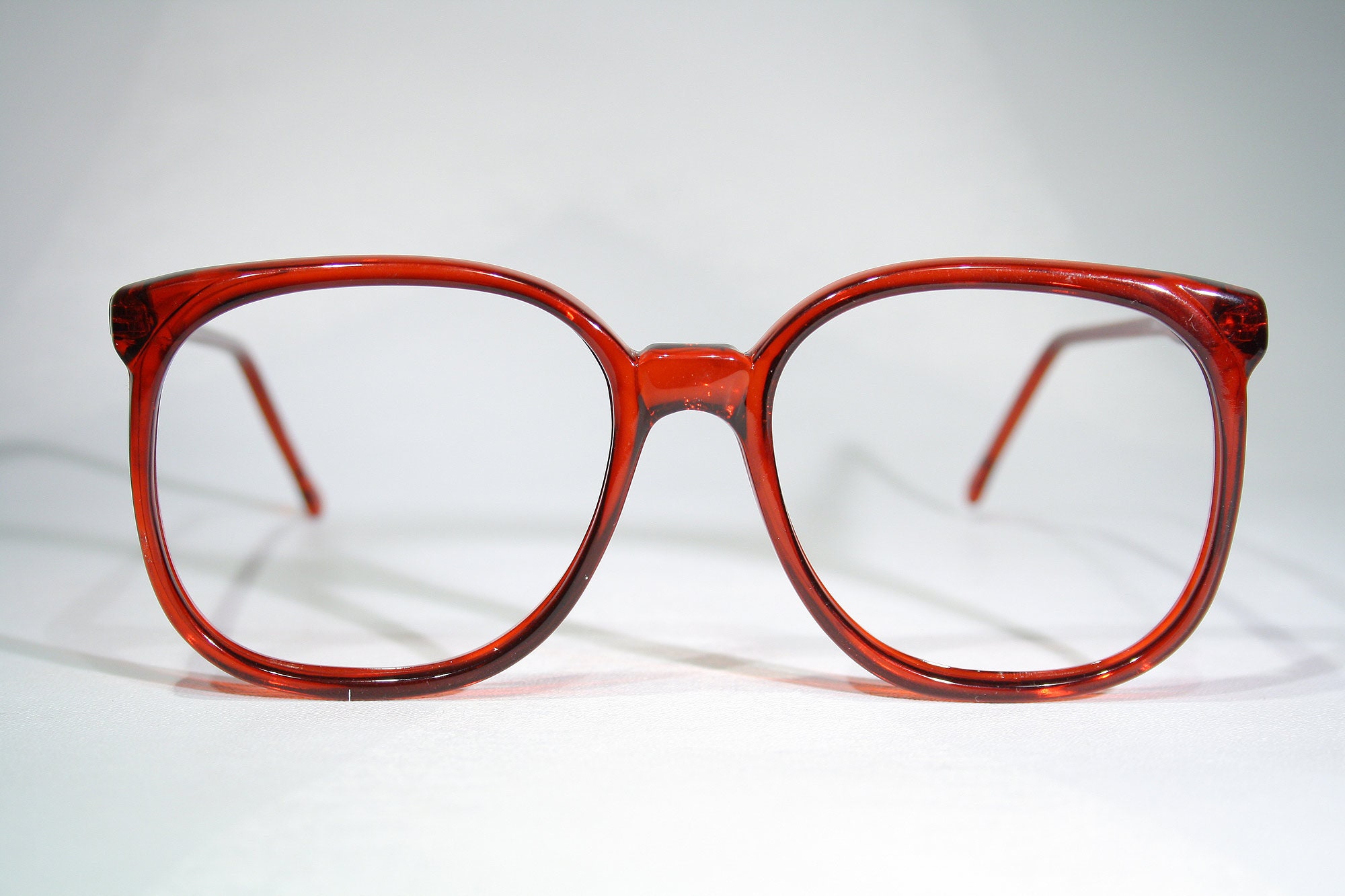 NWOT TruVintage Wayfair like style retro red frame w/smoke glass lens sunglasses il_fullxfull.6889504230_849z.jpg main image 2