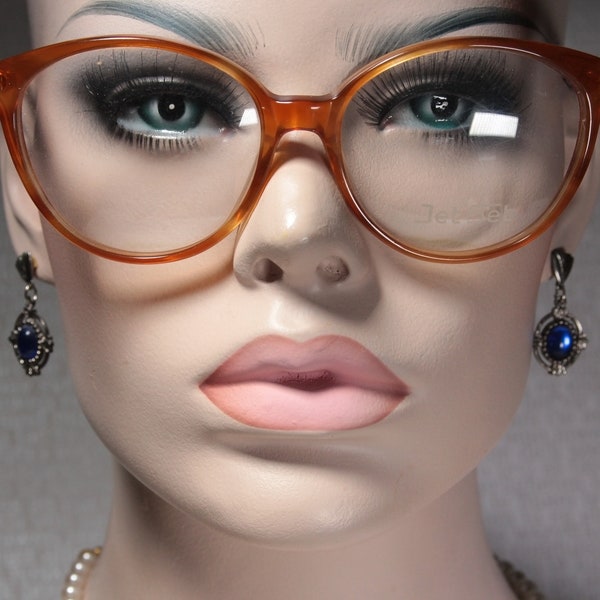 Ende der 1970er Jahre JET SET Modell 500 Italian Semi Clear Honey Amber Brown Leicht übergroße runde Catseye-Brille Brillenfassungen Eyewear